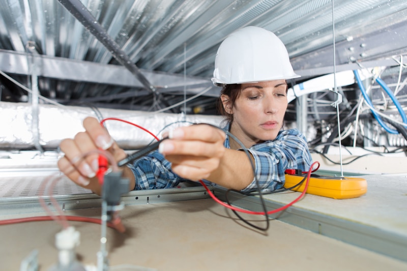 Study reveals that electricians are most likely trade to feel proud of work